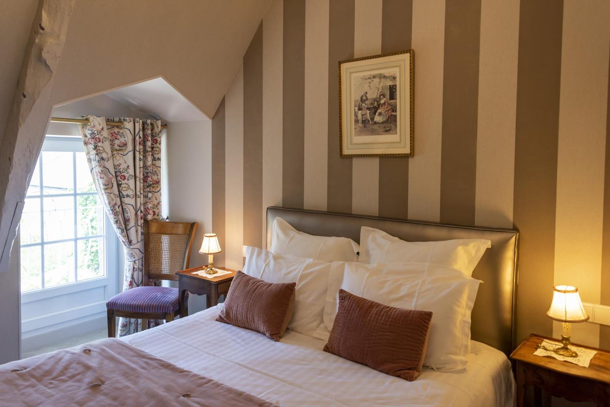 Hostellerie De La Motte Jean Saint-Coulomb Zewnętrze zdjęcie