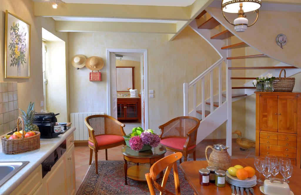 Hostellerie De La Motte Jean Saint-Coulomb Zewnętrze zdjęcie