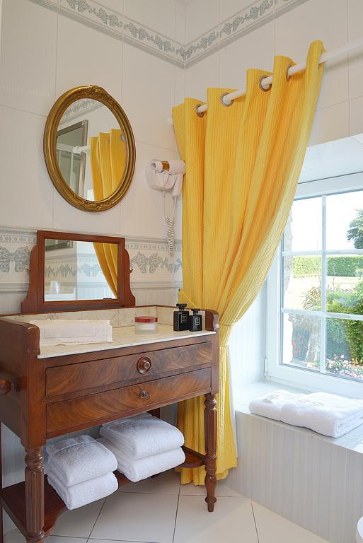 Hostellerie De La Motte Jean Saint-Coulomb Zewnętrze zdjęcie