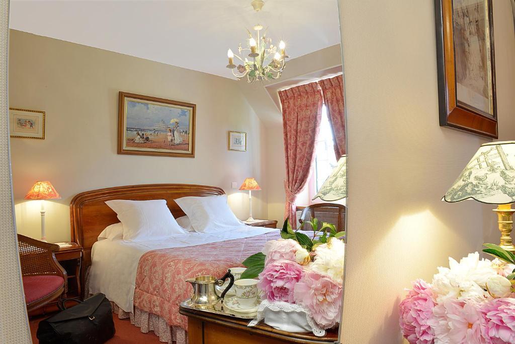 Hostellerie De La Motte Jean Saint-Coulomb Zewnętrze zdjęcie