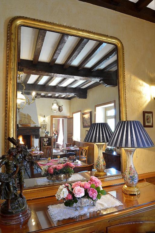 Hostellerie De La Motte Jean Saint-Coulomb Zewnętrze zdjęcie